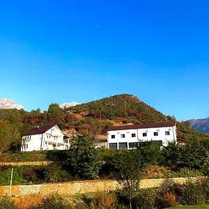 E Vjeter Tropoje